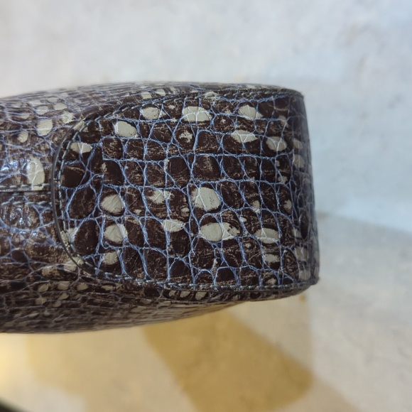 💯 Authentic Salvatore Ferragamo Python Leather Small Shoulder Bag - Picture 6 of 16